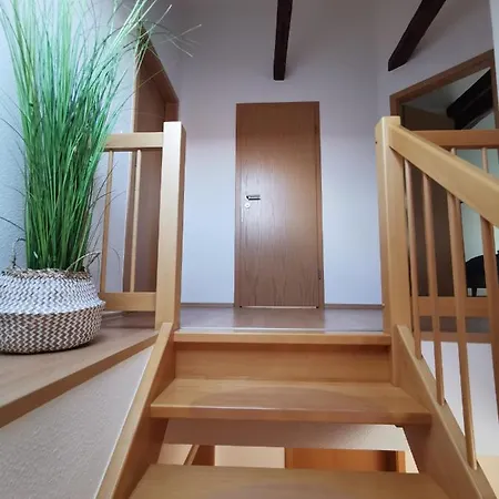 Gräfe - 3-seiten Hof Mit Großem Garten, Pool&sauna Meißen