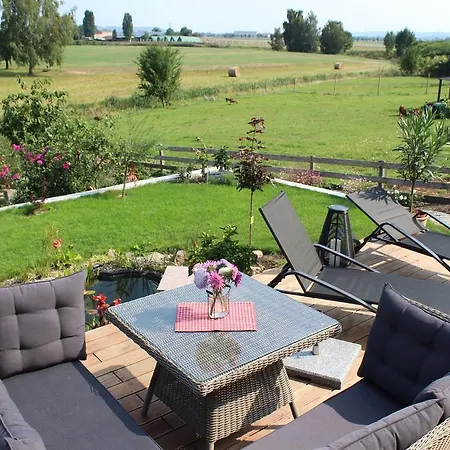 Apartament Graefe - 3-seiten Hof Mit Grossem Garten, Pool & Sauna *