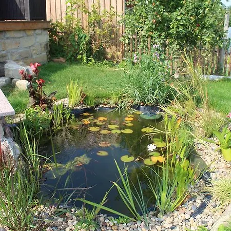 Apartament Graefe - 3-seiten Hof Mit Grossem Garten, Pool & Sauna