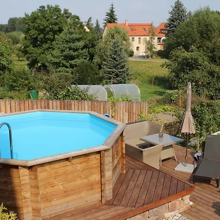 Gräfe - 3-seiten Hof Mit Großem Garten, Pool&sauna Apartment *