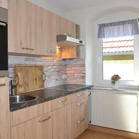 Graefe - 3-seiten Hof Mit Grossem Garten, Pool & Sauna * Meißen