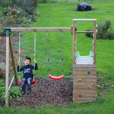 Graefe - 3-seiten Hof Mit Grossem Garten, Pool & Sauna * Meißen