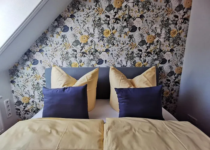 Appartement Graefe - 3-seiten Hof Mit Grossem Garten, Pool & Sauna