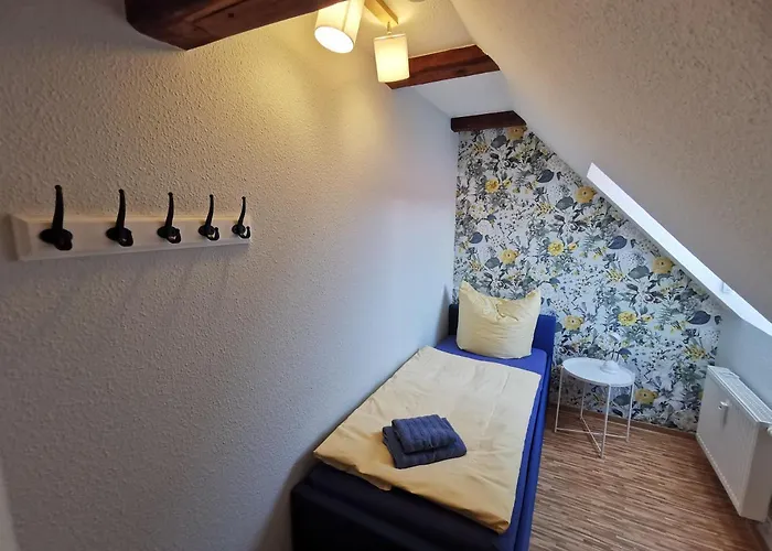 Graefe - 3-seiten Hof Mit Grossem Garten, Pool & Sauna Appartement *