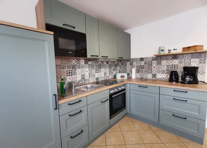 Graefe - 3-seiten Hof Mit Grossem Garten, Pool & Sauna Appartement