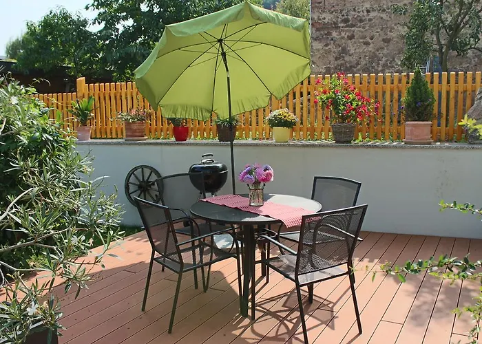 Appartement Graefe - 3-seiten Hof Mit Grossem Garten, Pool & Sauna