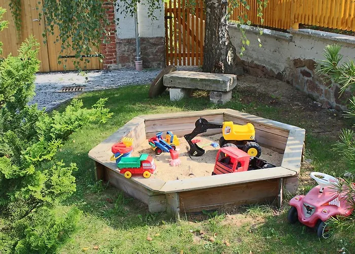 Graefe - 3-seiten Hof Mit Grossem Garten, Pool & Sauna *