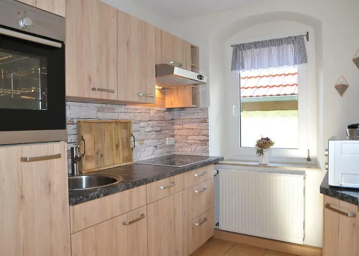 Graefe - 3-seiten Hof Mit Grossem Garten, Pool & Sauna * Meißen