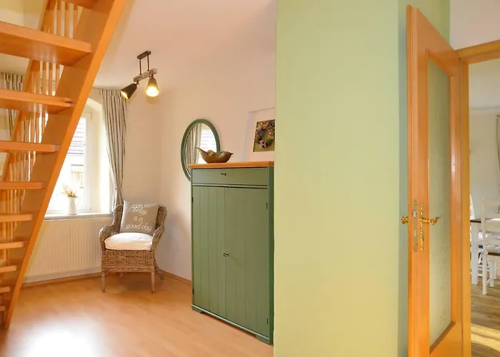 Graefe - 3-seiten Hof Mit Grossem Garten, Pool & Sauna *