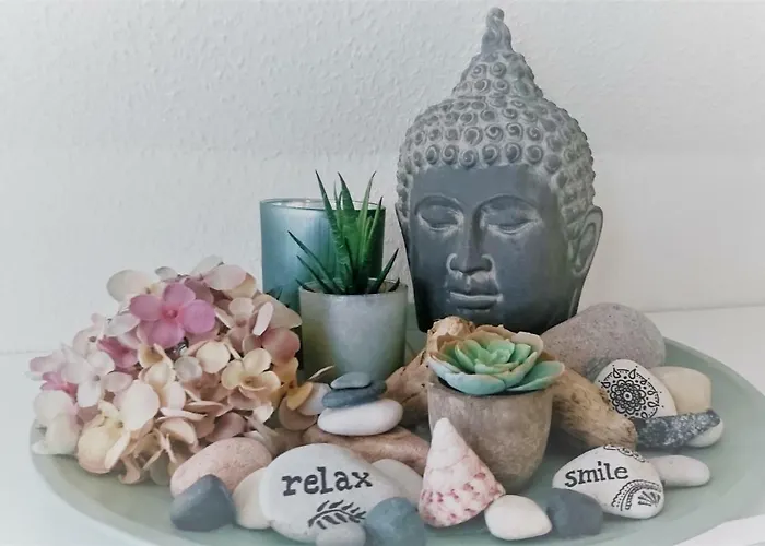 Appartement Graefe - 3-seiten Hof Mit Grossem Garten, Pool & Sauna *