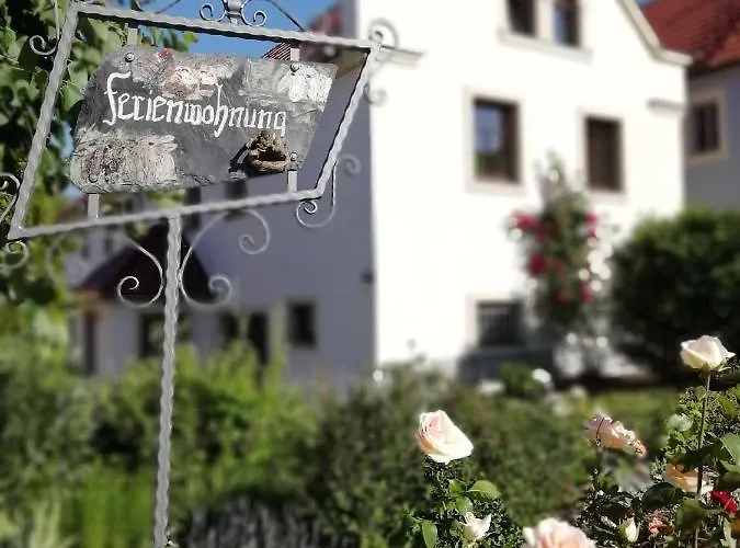 Appartement Graefe - 3-seiten Hof Mit Grossem Garten, Pool & Sauna *