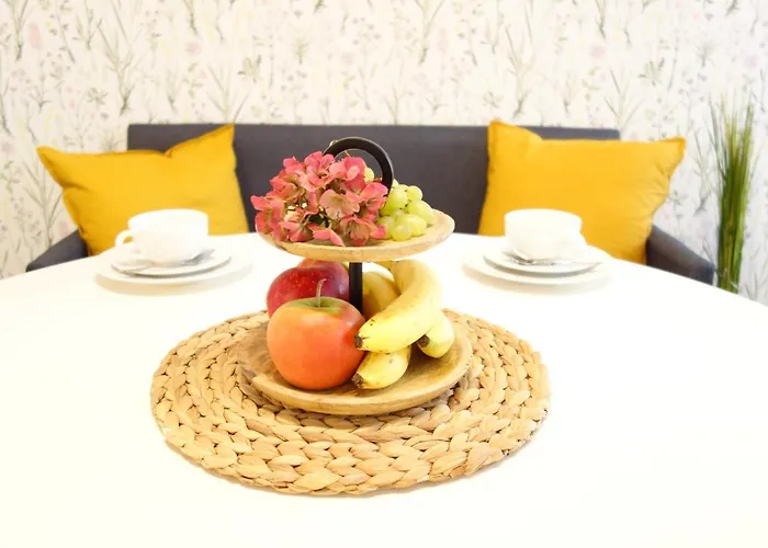 Graefe - 3-seiten Hof Mit Grossem Garten, Pool & Sauna Appartement *